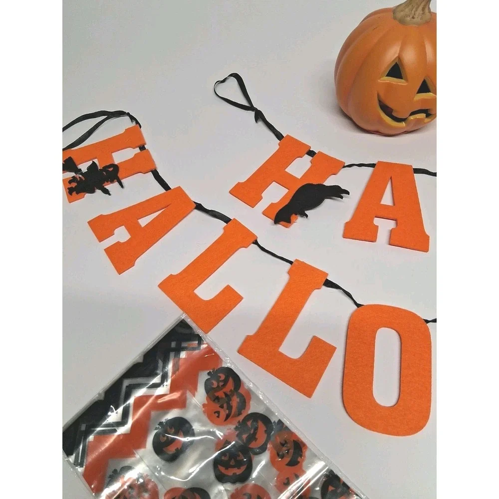 Haunted Heap (Halloween Bundle) 5 items - Lighted Jack-o'- Lanterns, etc. 🎃